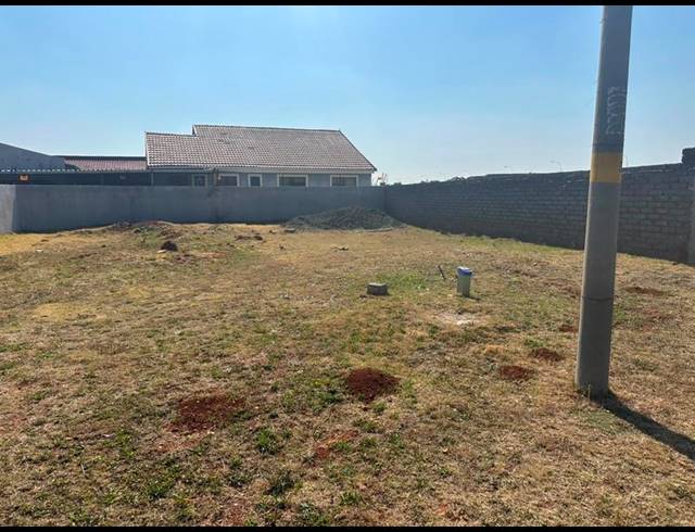 LAND FOR SALE IN VILLA LIZA